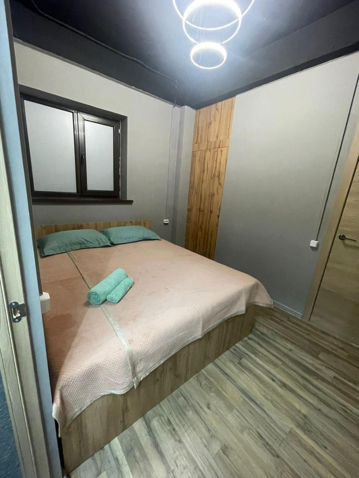 Hostel Kochevnik Capsule Hotel Алмати Екстер'єр фото