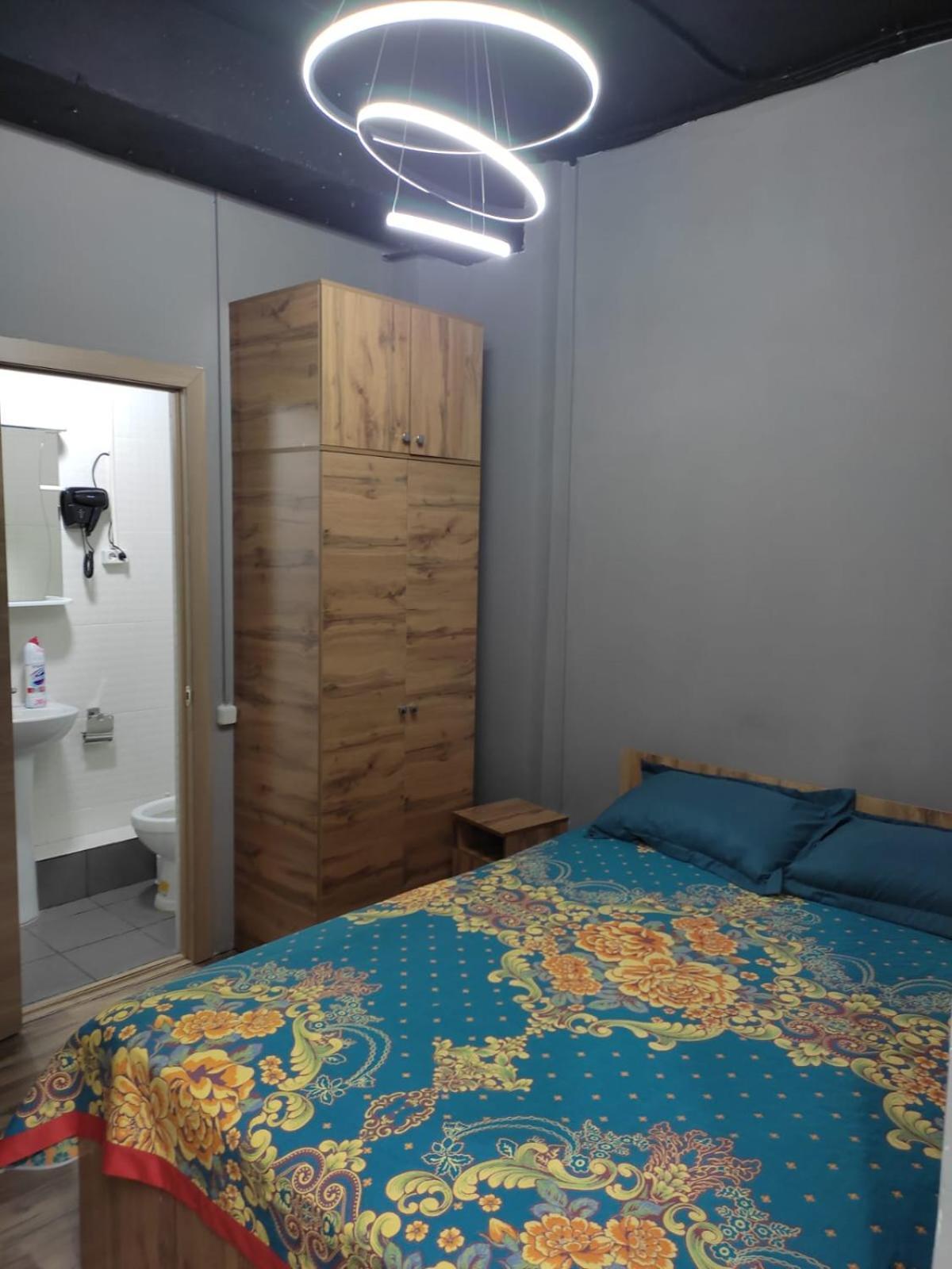 Hostel Kochevnik Capsule Hotel Алмати Екстер'єр фото